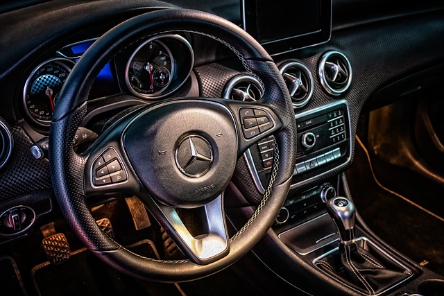 kabina Mercedesu